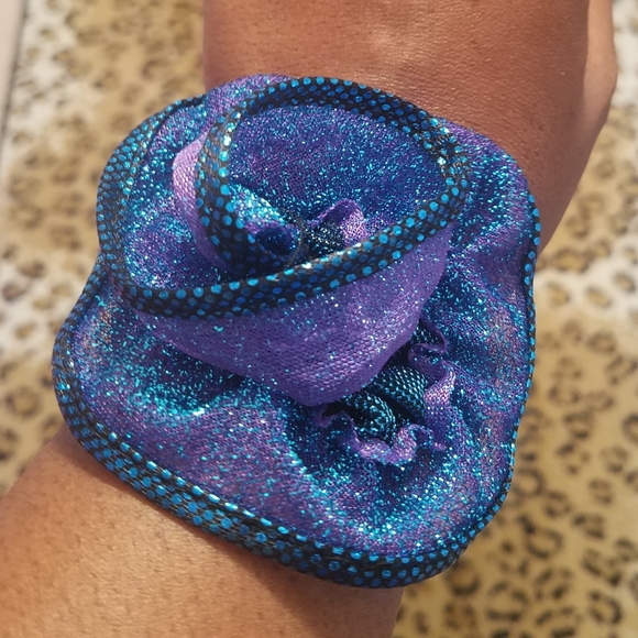 Fashion accessory set custom made - Picture 5 of 6